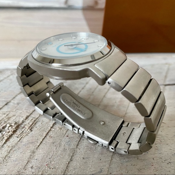 Paul Frank Mother of Pearl Stainless Steel Watch - Picture 4 of 10